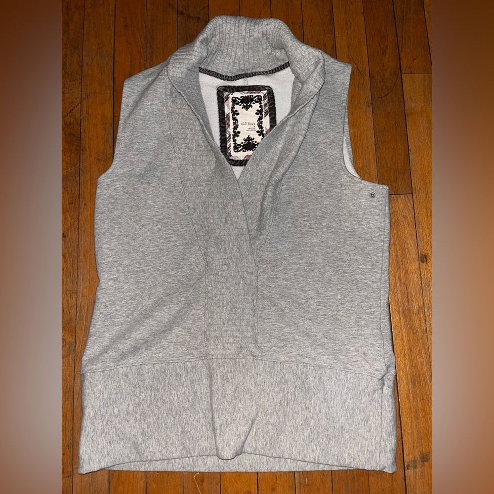 Y2K Old Navy Charcoal Gray fleece Vest